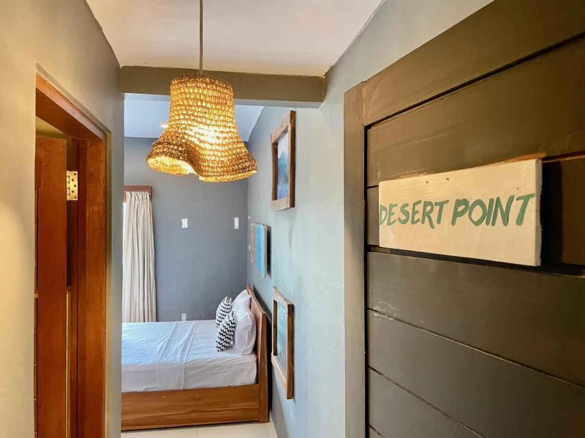 Surfers House Batu Bolong - Adults Only Albergue Canggu Exterior foto